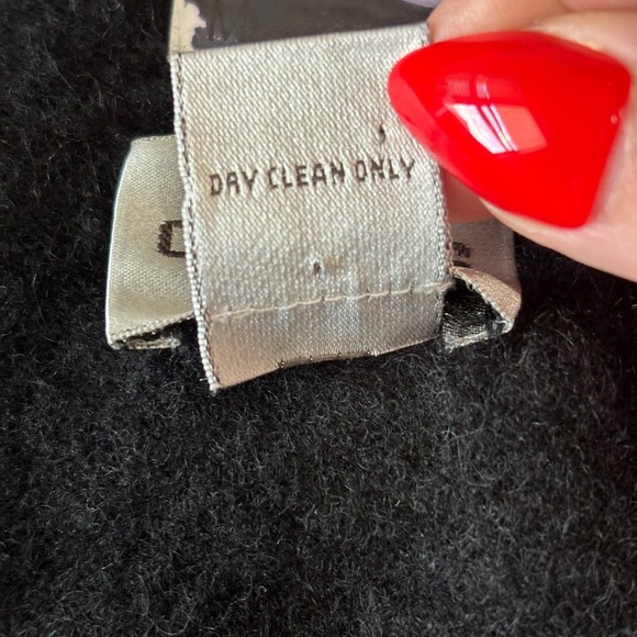 Chico's 100% Cashmere Open Front Cardigan Sweater Black 2/L Tiny Flaws - Picture 6 of 8